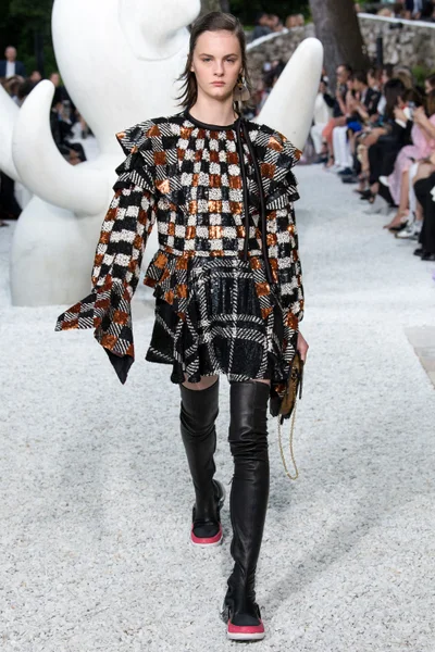 Look 20